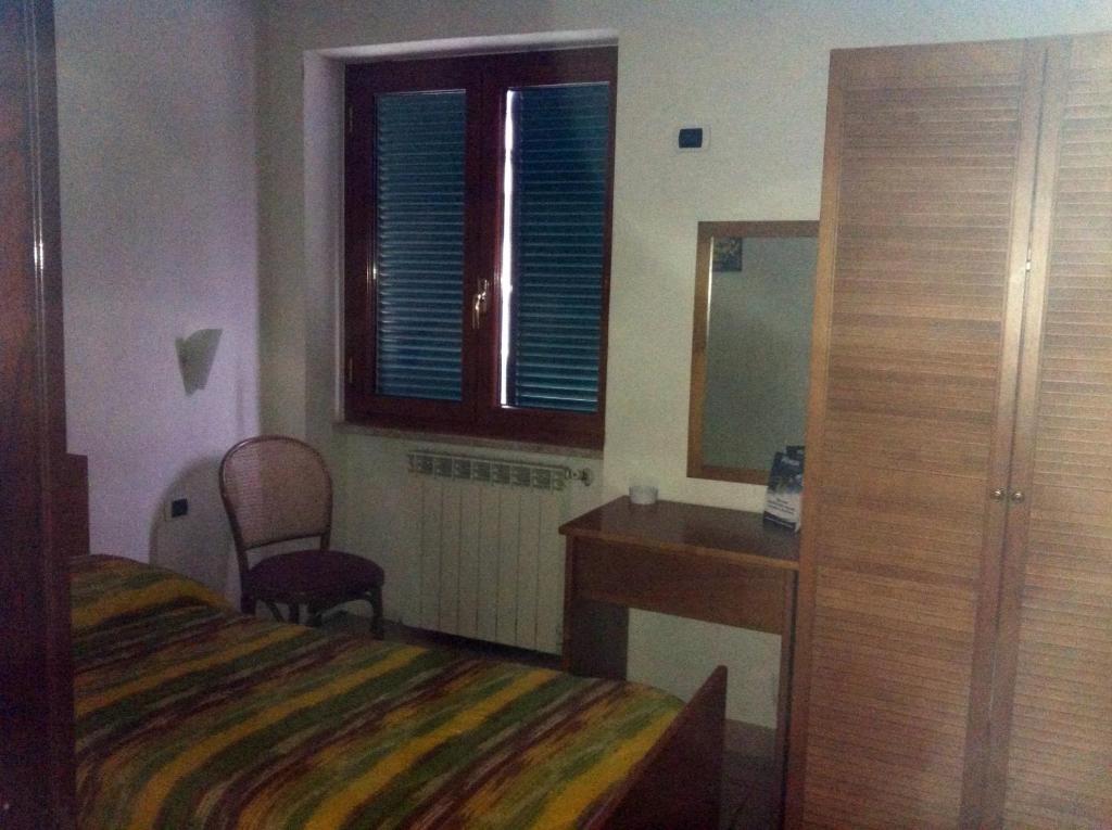 Albergo Delle Rose Pozzuoli Exteriör bild